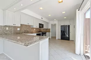 3156 Boxwood Cir, Thousand Oaks, CA 91360 - Photo 16