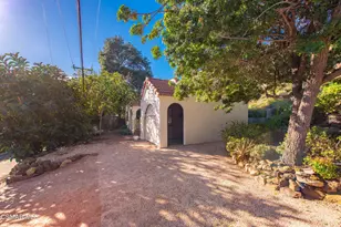 9160 Huston Rd, Chatsworth, CA 91311 - Photo 32