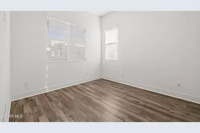 27503 N Golden Currant Place, Valencia, CA 91381 - Photo 36