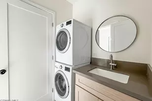 2621 Veteran Ave, Los Angeles, CA 90064 - Photo 42