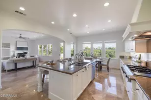 13290 Red Bird Ct, Moorpark, CA 93021 - Photo 16