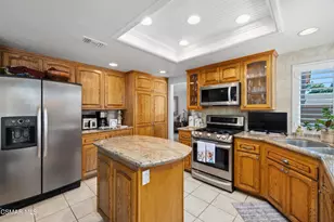 2649 Rikkard Dr, Thousand Oaks, CA 91362 - Photo 4