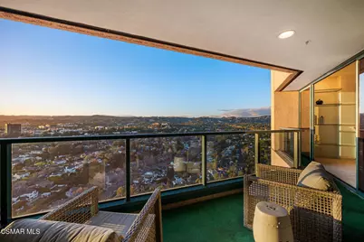 10490 Wilshire Boulevard #2504, Los Angeles, CA 90024 - Photo 44