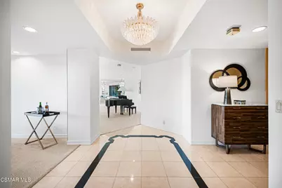 10490 Wilshire Boulevard #2504, Los Angeles, CA 90024 - Photo 8