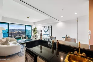 10490 Wilshire Blvd, Los Angeles, CA 90024 - Photo 6