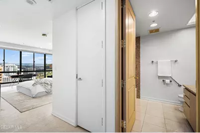 10490 Wilshire Boulevard #2504, Los Angeles, CA 90024 - Photo 34