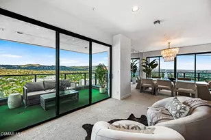 10490 Wilshire Blvd, Los Angeles, CA 90024 - Photo 16