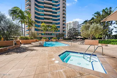 10490 Wilshire Boulevard #2504, Los Angeles, CA 90024 - Photo 54