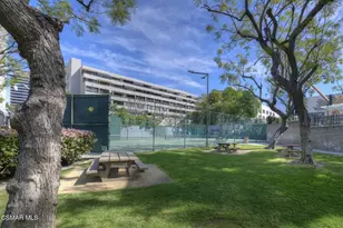 800 W 1st St, Los Angeles, CA 90012 - Photo 40