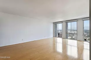 800 W 1st St, Los Angeles, CA 90012 - Photo 12