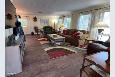 2598 Thunderbird Drive #22, Thousand Oaks, CA 91362 - Photo 6