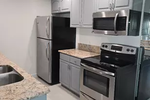 1132 Landsburn Cir, Westlake Village, CA 91361 - Photo 4