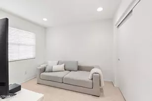 364 Eric Pl, Thousand Oaks, CA 91362 - Photo 30