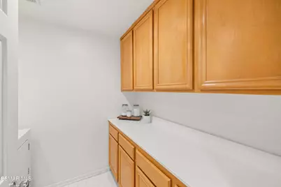 364 Eric Place, Thousand Oaks, CA 91362 - Photo 34