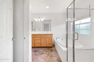 364 Eric Pl, Thousand Oaks, CA 91362 - Photo 26