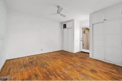 15902 Gault Street, Lake Balboa, CA 91406 - Photo 20