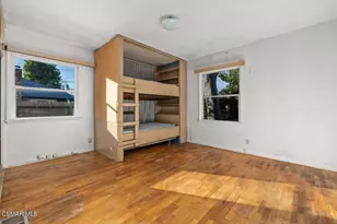 15902 Gault St, Lake Balboa, CA 91406 - Photo 18