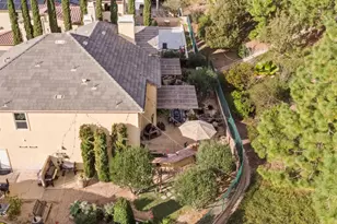 3320 Whispering Glen Ct, Simi Valley, CA 93065 - Photo 56