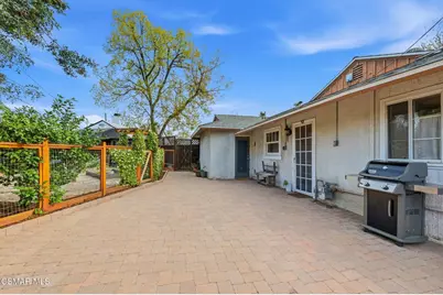 8143 Lasaine Avenue, Northridge, CA 91325 - Photo 30