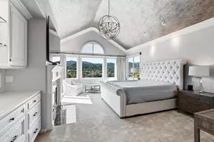 708 Ravensbury St, Lake Sherwood, CA 91361 - Photo 20