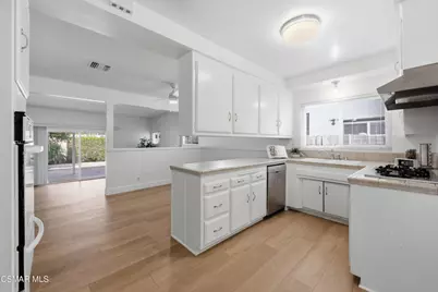 16409 Sunburst Street, North Hills, CA 91343 - Photo 12