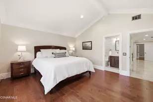 2605 Grandoaks Dr, Westlake Village, CA 91361 - Photo 50
