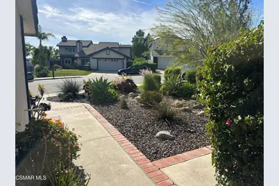 596 Aspen Ridge Court, Oak Park, CA 91377 - Photo 2