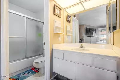 5782 Oak Bank Trail #103, Oak Park, CA 91377 - Photo 14
