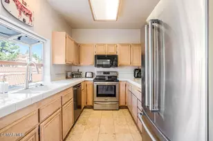 5782 Oak Bank Trail, Oak Park, CA 91377 - Photo 10