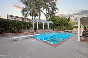 2371 Larch St, Simi Valley, CA 93065 - Photo 38