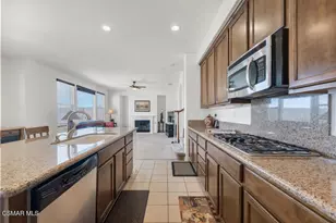 887 Coronado Cir, Santa Paula, CA 93060 - Photo 20