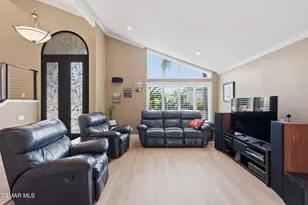 18525 Entrada Ct, Porter Ranch, CA 91326 - Photo 8