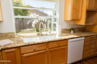 721 N Lois Avenue, Newbury Park, CA 91320 - Photo 18