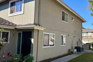 676 Avenida del Platino, Newbury Park, CA 91320 - Photo 4