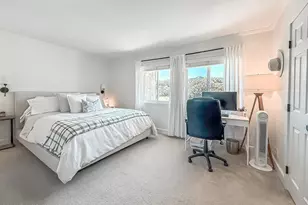 293 Green Moor Pl, Thousand Oaks, CA 91361 - Photo 30