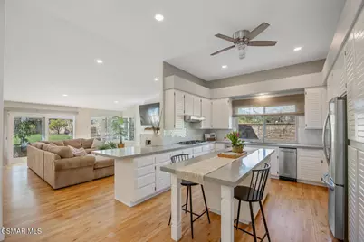 4900 Kilburn Court, Oak Park, CA 91377 - Photo 16