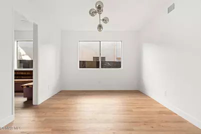 5727 Chimineas Avenue, Tarzana, CA 91356 - Photo 22