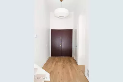 5727 Chimineas Avenue, Tarzana, CA 91356 - Photo 4