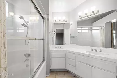 2528 Lowell Court, Simi Valley, CA 93065 - Photo 18
