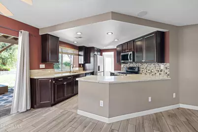2528 Lowell Court, Simi Valley, CA 93065 - Photo 10