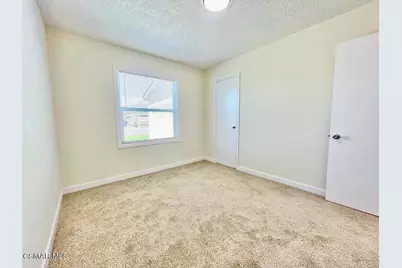 6334 Caroline Avenue, Simi Valley, CA 93063 - Photo 20