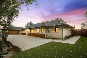 5156 Dumont Pl, Woodland Hills, CA 91364 - Photo 4