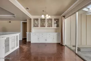 685 Paige Ln, Thousand Oaks, CA 91360 - Photo 12