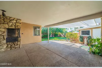 9299 Dorrington Place, Arleta, CA 91331 - Photo 6