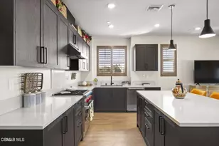 2460 Haley Pt Dr, Ventura, CA 93003 - Photo 10