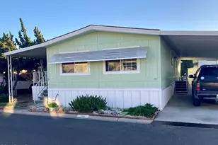 15750 Arroyo Dr, Moorpark, CA 93021 - Photo 2