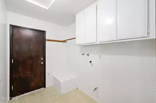 29918 Oakvista Ct, Agoura Hills, CA 91301 - Photo 30