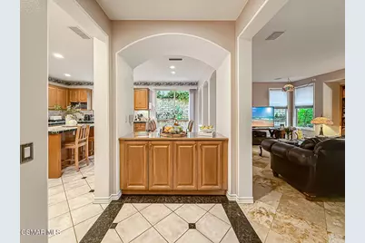 290 Culview Court, Simi Valley, CA 93065 - Photo 12