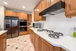 290 Culview Ct, Simi Valley, CA 93065 - Photo 16