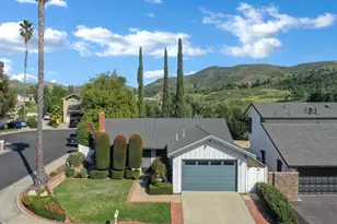2202 Aspenpark Ct, Thousand Oaks, CA 91362 - Photo 2